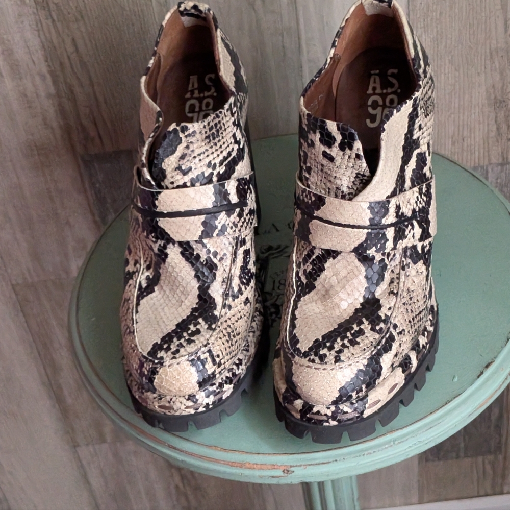 A.S.98 Platform Booties - Picture 10 of 15